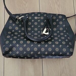 DKNY Medium Size Handbag/Crossbody Bag
